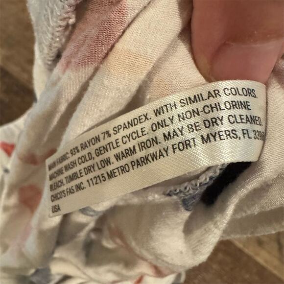 Soma Paint Strokes Colorful Pajama Set Size M Long Sleeve Pockets Buttery READ - Picture 8 of 8